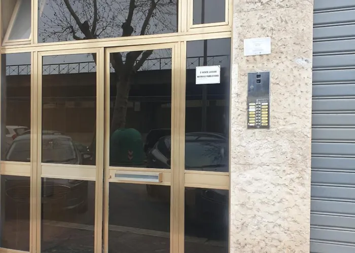 Ganaj - Corso Italia 89 - Bari